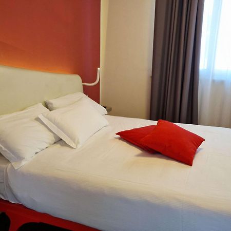 Hotel Ibis Styles Palermo President Exteriér fotografie