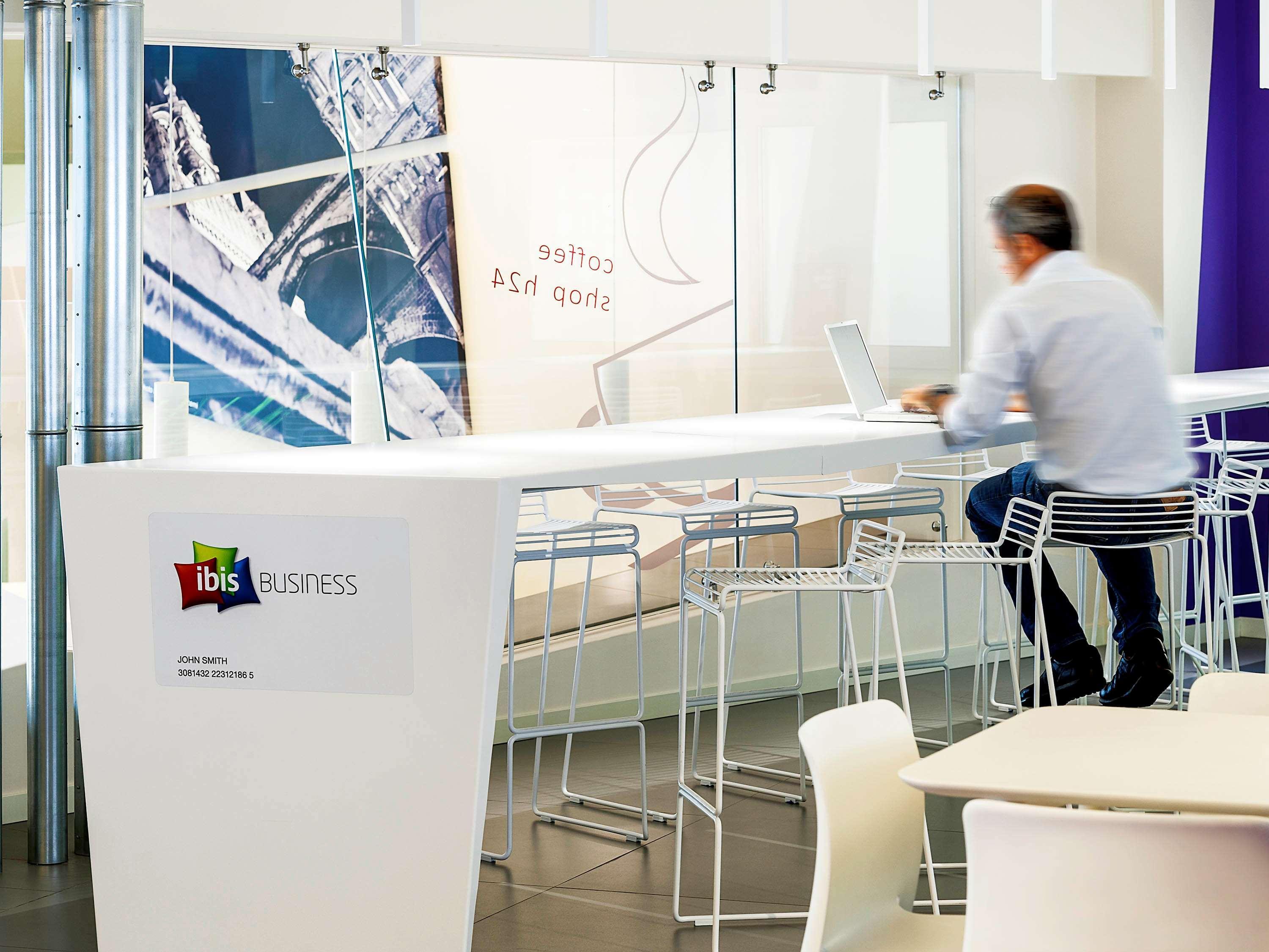 Hotel Ibis Styles Palermo President Exteriér fotografie