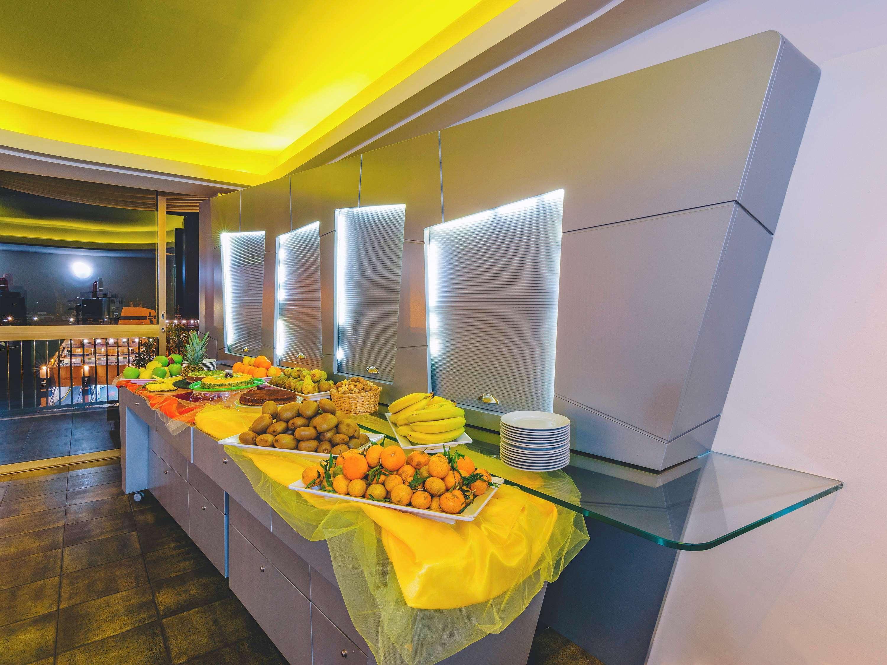 Hotel Ibis Styles Palermo President Exteriér fotografie